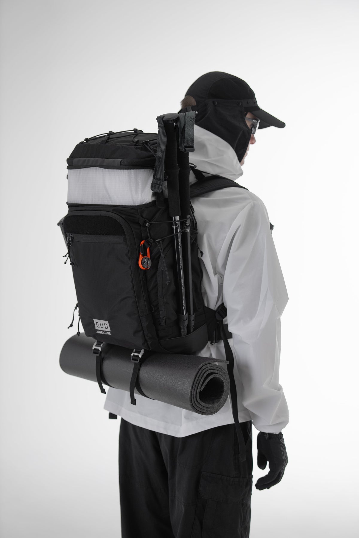TRAVELER