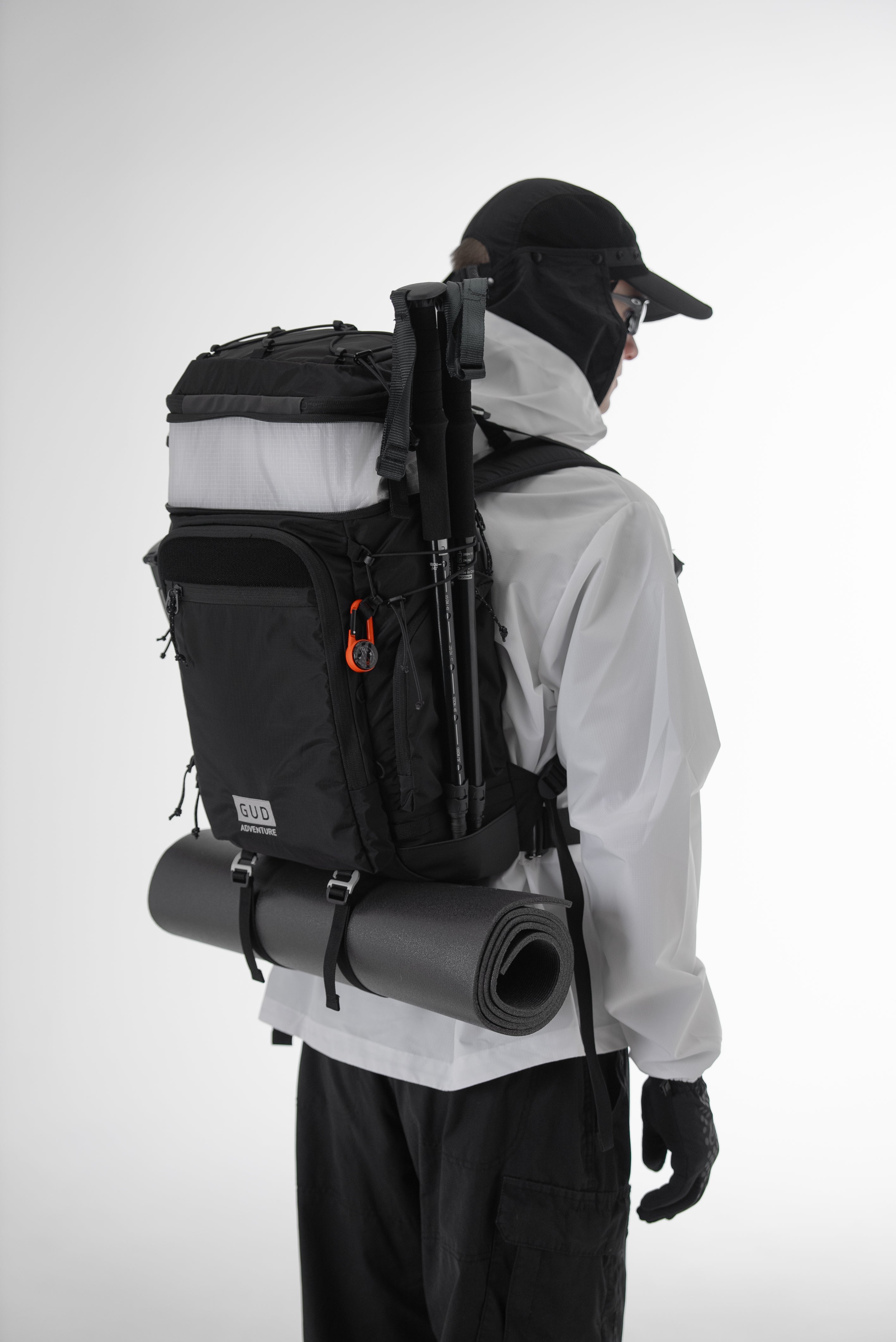 TRAVELER