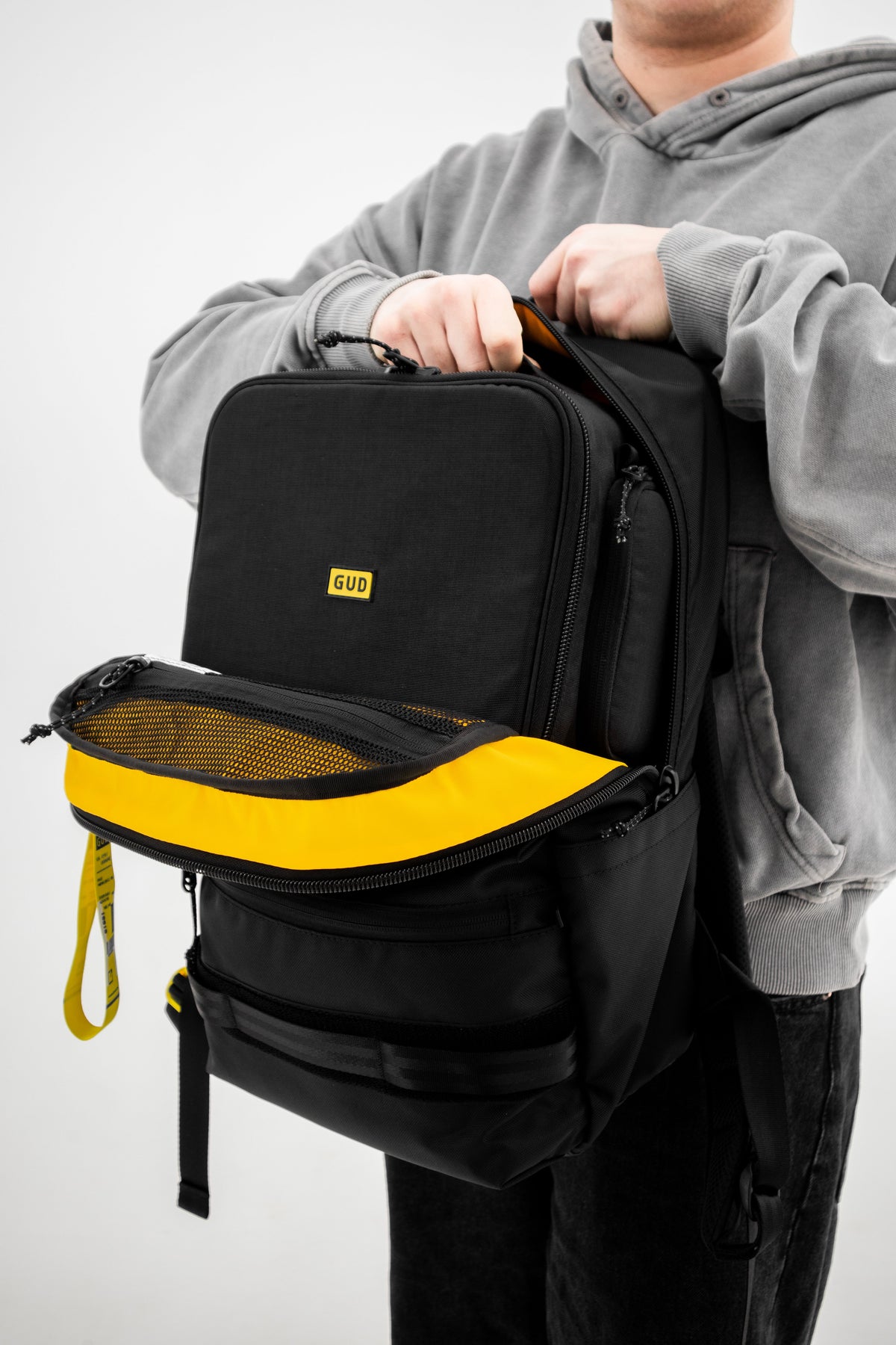 FR4ME organizer held by a person